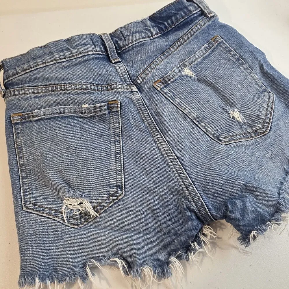 Abercrombie & Fitch product pair